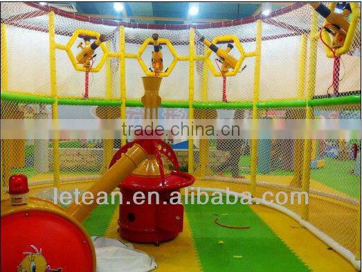 2013 HAPPY CASTLE!!!CHILDRENS INDOOR SOFT PLAYGROUND LT-1014A