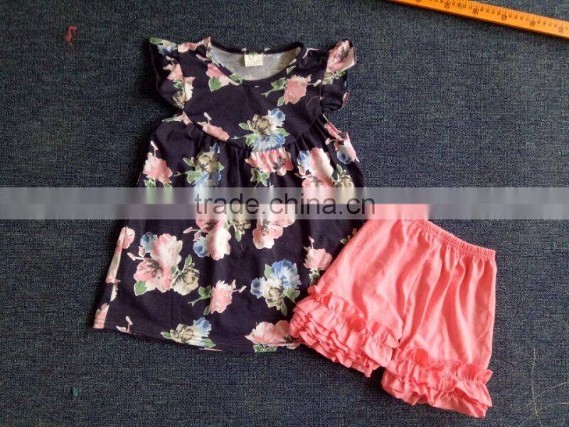 2017 wholesale children boutique clothing ruffle outfit for kids cupcake top and ruffle shorts outfit