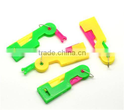 Wholesale Mixed Automatic Practical Plastic Easy Needle Threaders