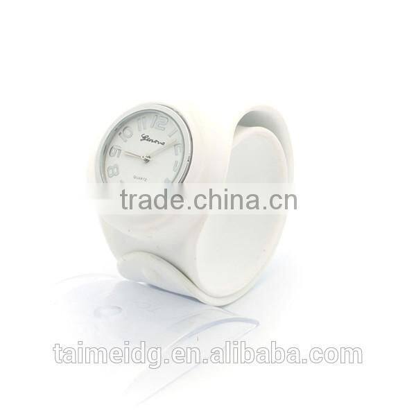 Good quality waterproof slap watch