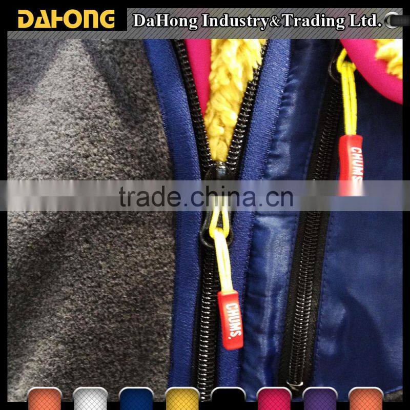 Custom Logo Fashion PVC rubber zipper puller design