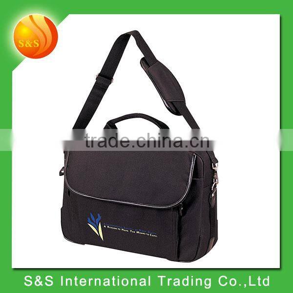Multifunctional executive presentation men laptop messenger bag