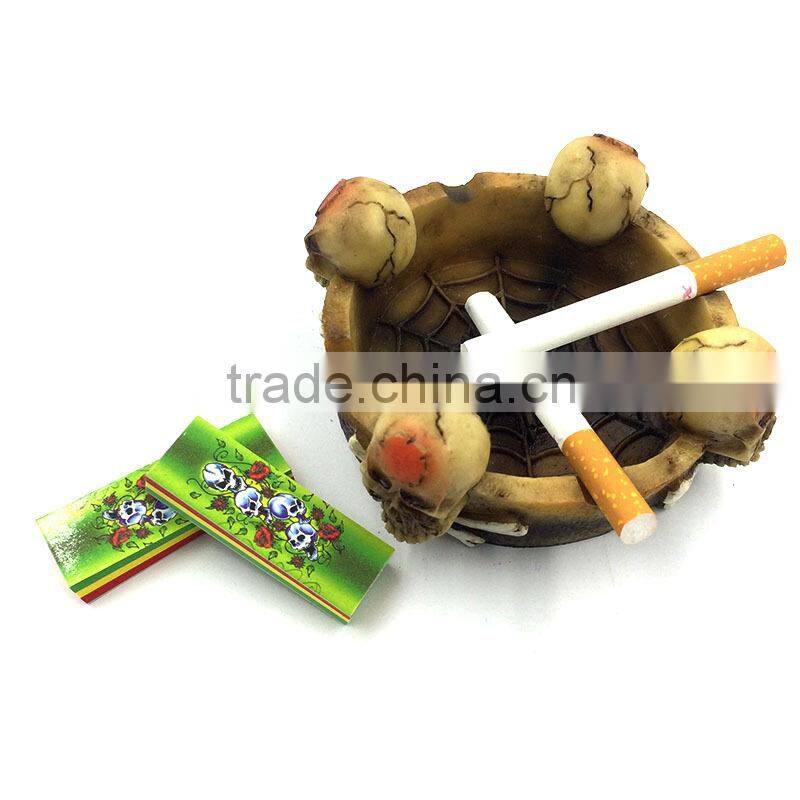 GT-1126high quality Funny resin spider skull ashtray