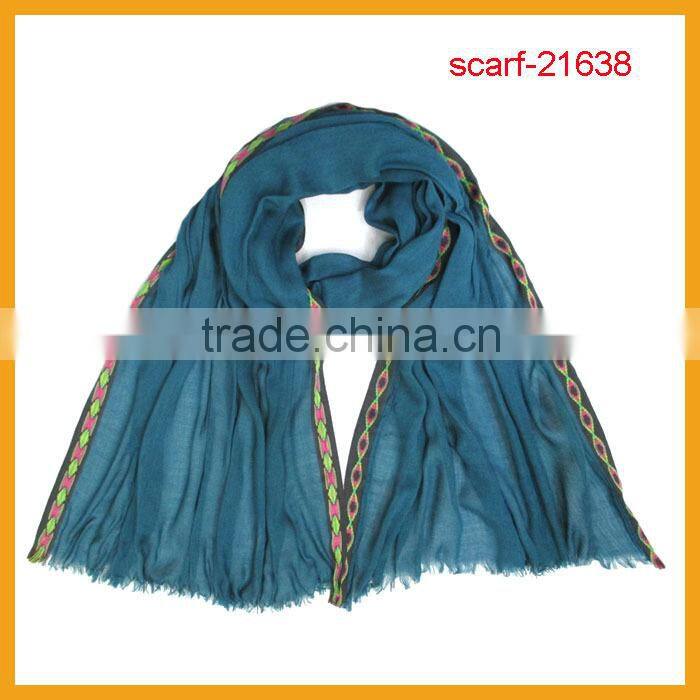 Plain Style and Printed Pattern 100 viscose scarf