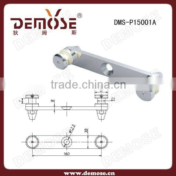 wall fitting glass spider