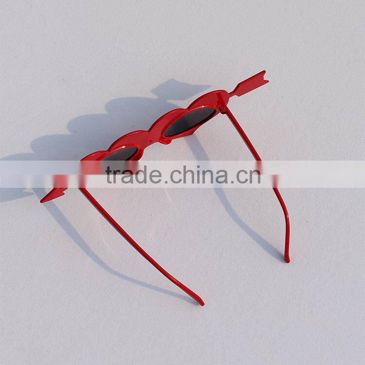 2015 hot selling heart shape glasses for sales