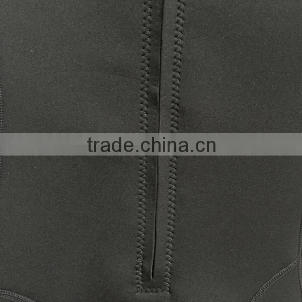 2mm wetsuits with smooth skin on collar