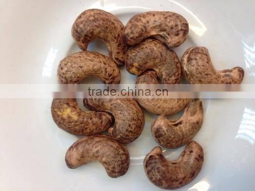 Vietnam Roasted cashew nuts (with skin)