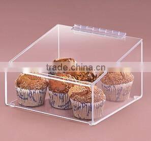 China factory direct wholesale clear acrylic bread storage box with lid for retail