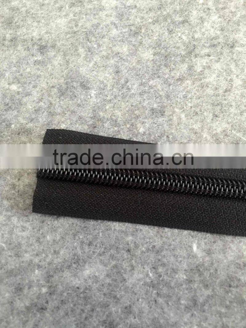 Customized 5# water proof nylon zipper shiny finishing --- Chinese coating film