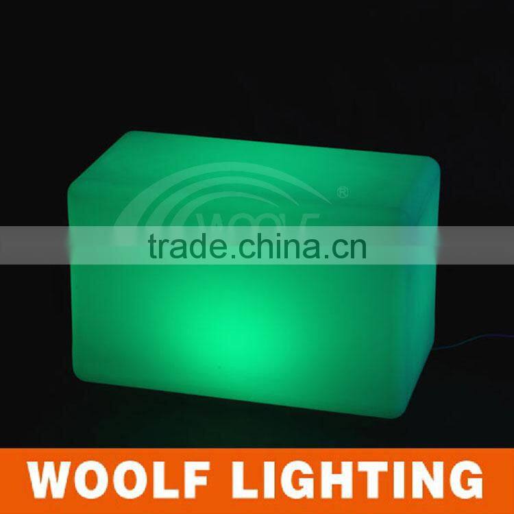 Waterproof Plastic Rechargeable LED Color Light Illuminated Cube