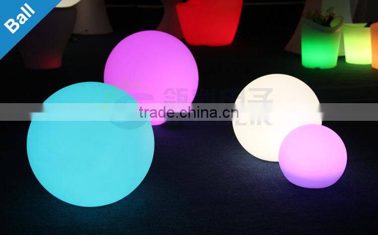 Christmas Mood Decoration LED Solar Hanging Decorative Balls Lights