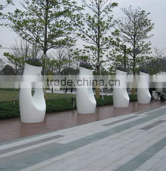 Modern large frp planter