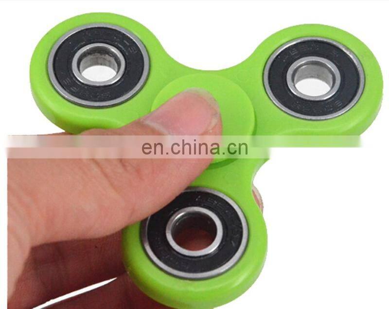 Wholesale 2017 Hot Selling plastic Finger Toy Fidget Spinner Hand Spinner