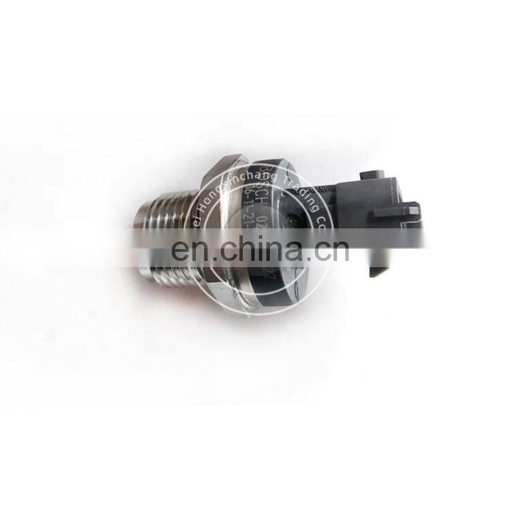 ISDE QSB ISF Diesel Engine Parts Fuel Rail Pressure Sensor 5297640 5261237 4937283 4929611 0281006327