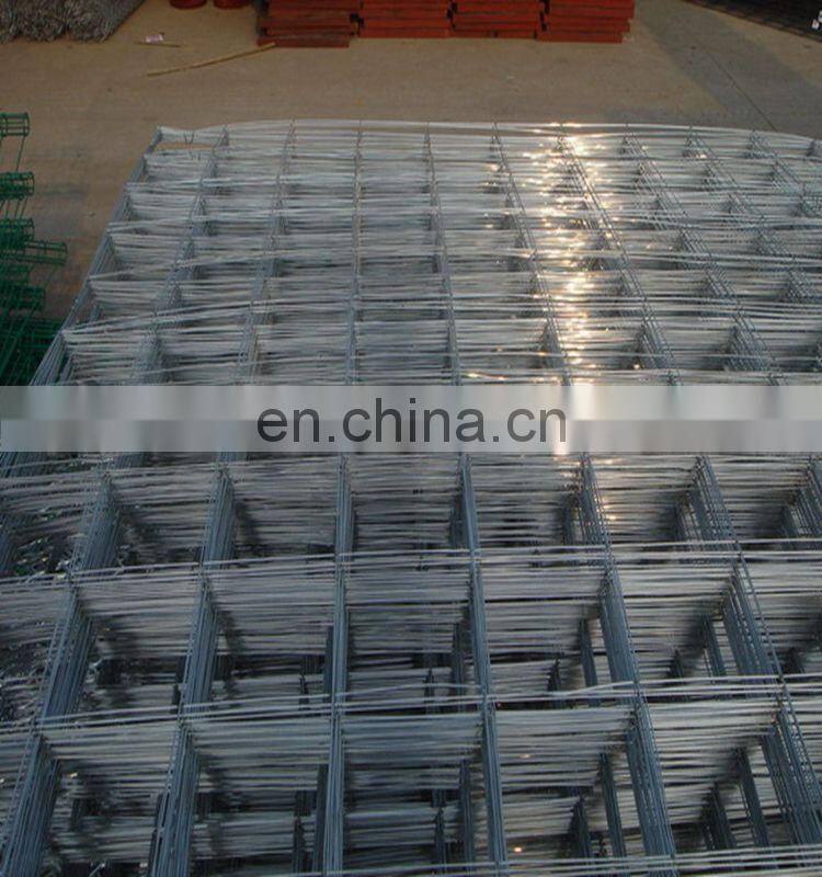 2020 High quality galvanized steel and PVC coated welded wire mesh fence for sale