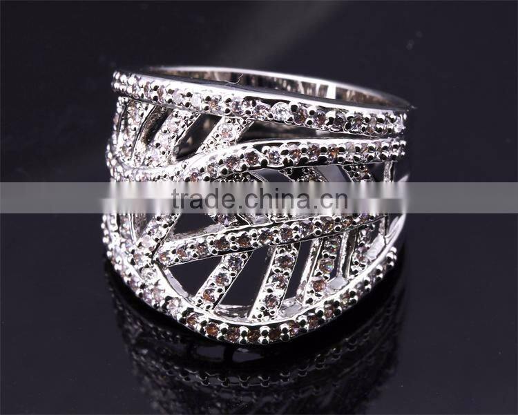 New Design Leaf Shape 2-Tone Inlay Jewelry Luxury Cocktail Party Ring Bijoux