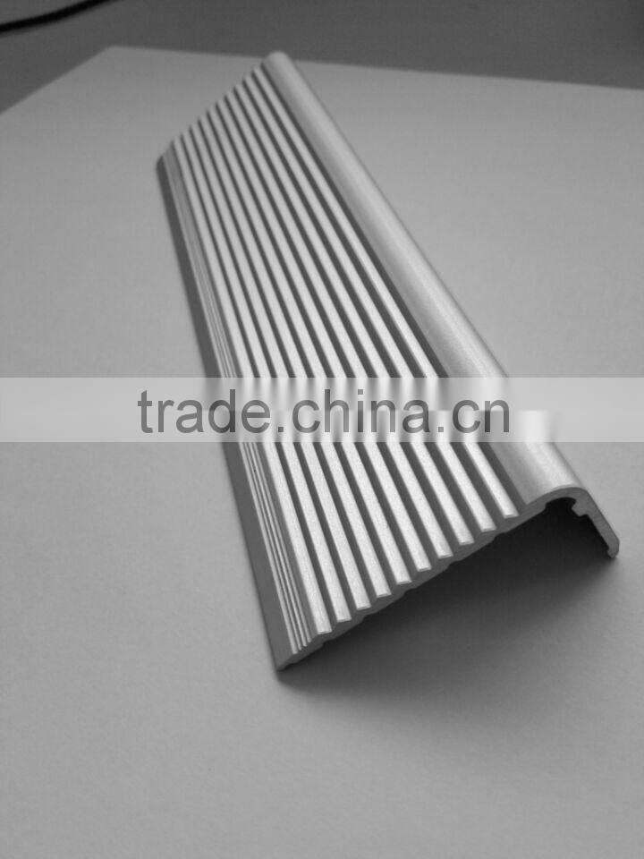 aluminum non slip stair nosing in exterior