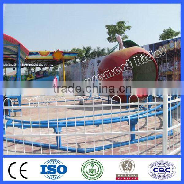 Attraction apple worm train