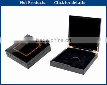 Traditional red wooden lacquering moneycollection box