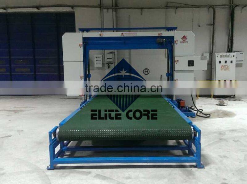 High-Precision Horizontal Automatic Cutting Foam Machine With Conveyor Belt and Vacuum System)