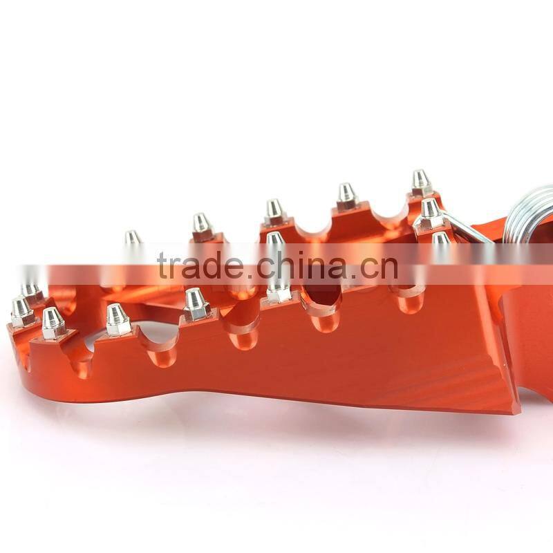 7075 aluminum alloy motorcycle spare parts CNC foot pegs for offroad