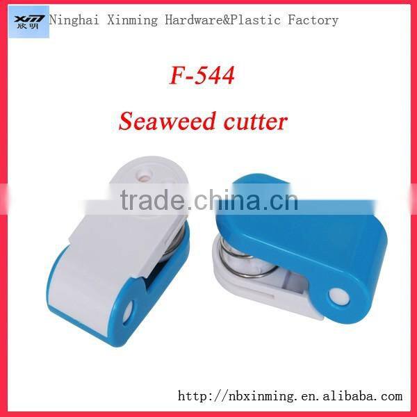 Hot sale plastic lovely Japanese cooking tools /sushi maker