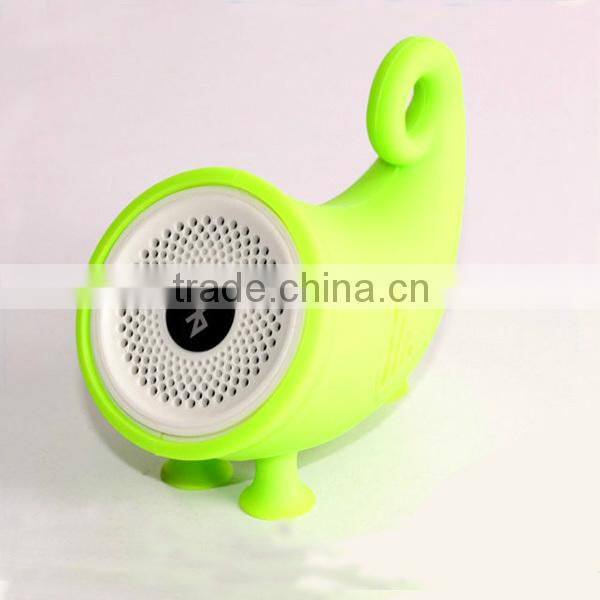 Mini bluetooth speaker for beat