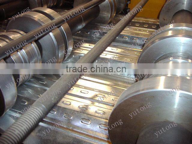 YT-R7 Forming machine