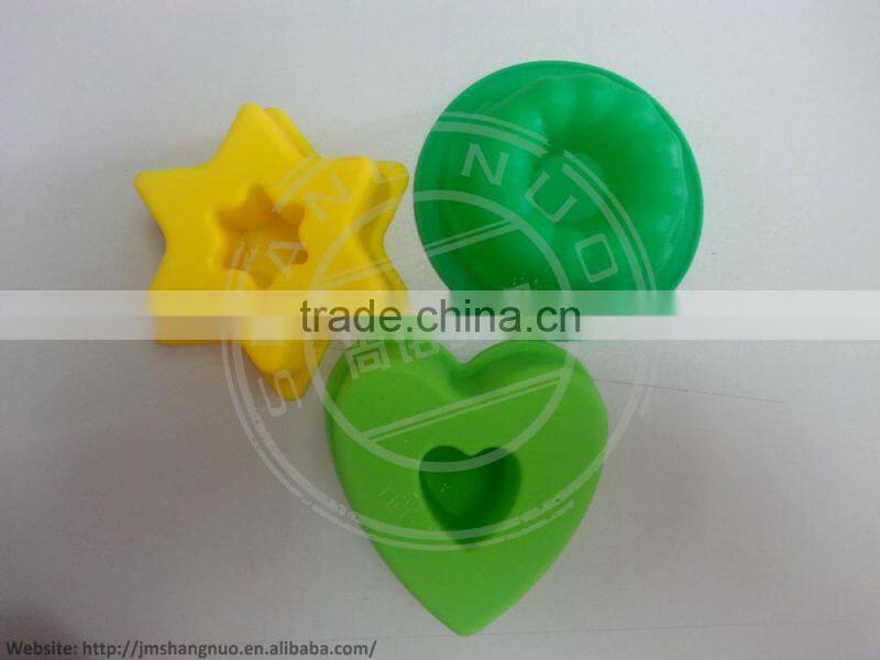 Leaf-shaped silicone made pot holder coffee mad