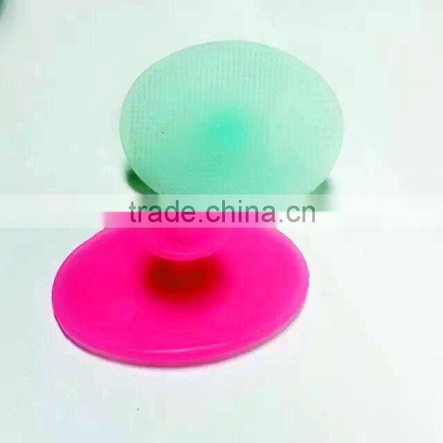 Soft & smooth mini silicone face cleaning brush