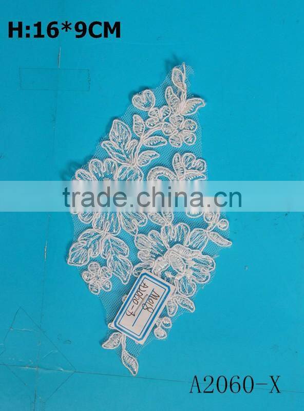 Beautiful Victorian Flower Venice Lace Applique Pair in stock