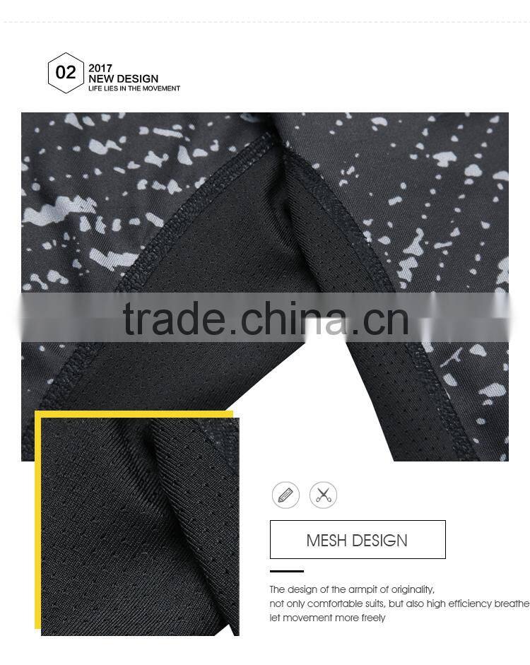 New style compression athletic seamless gym top training sport shirt for men