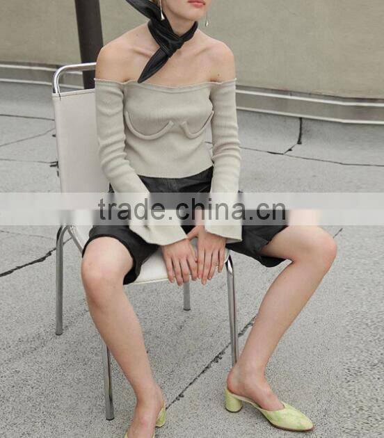 Runwaylover 125 Europe Style 2017 Ladies Sexy Off-Shoulder Knitted Flare Sleeve Blouse