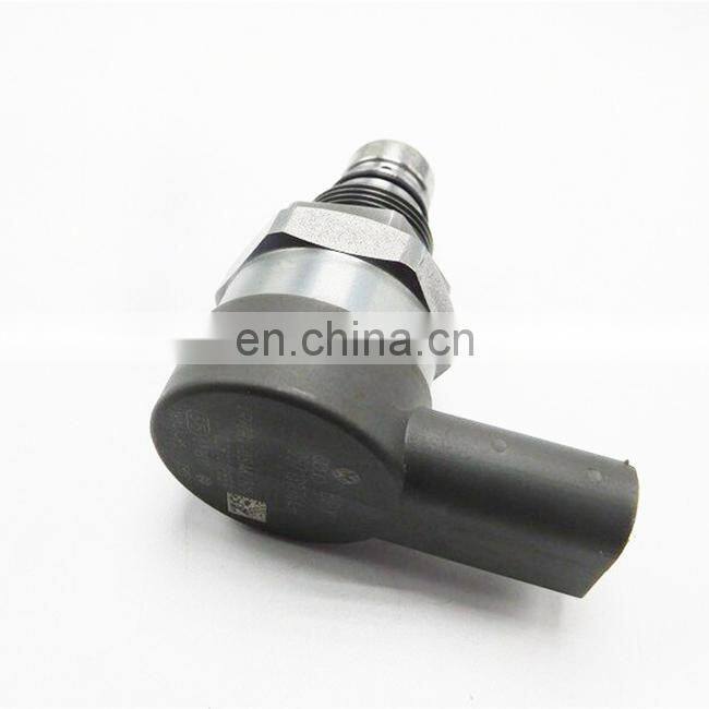 0281002859 Fuel Rail Pressure Relief Limiter Valve For Audi A3 A4 Q3 Q5 Q7