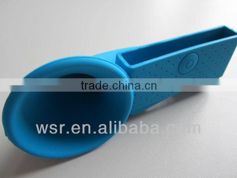 Hot silicone horn for iPhone5