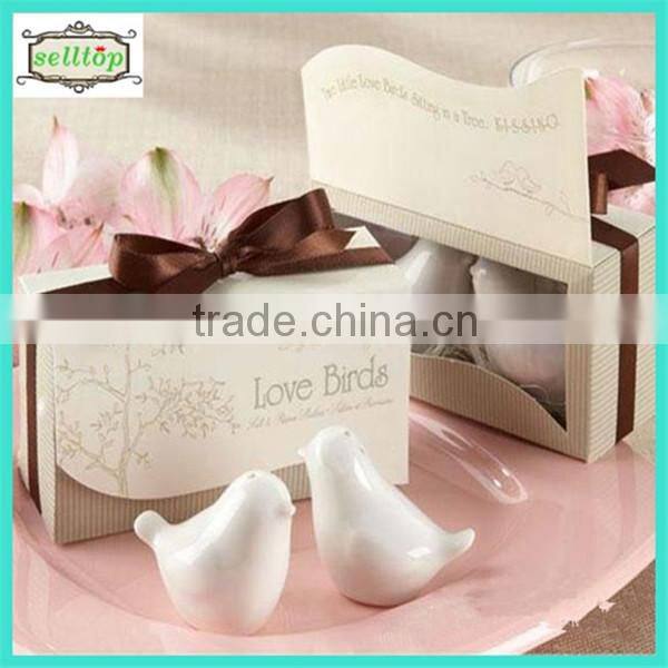 Cheaper ceramic shaker wedding party favors