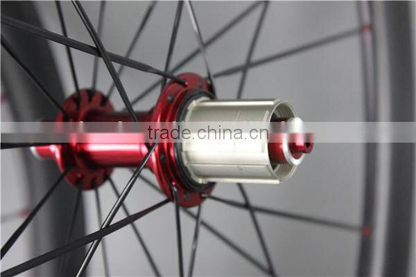 Full carbon fiber road bike wheelset red R13 hubs carbon bike wheels W56T