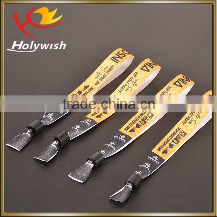 Customized white plain sublimation print wristbands for one time use