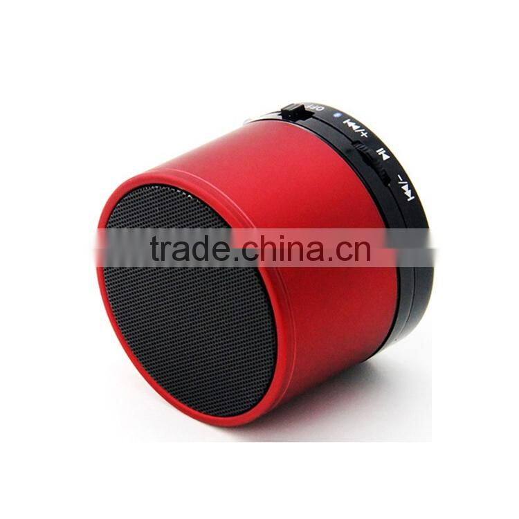 China low price hot selling round bluetooth high end speaker