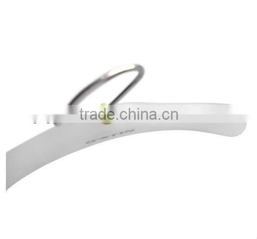 High quality clothes hangers