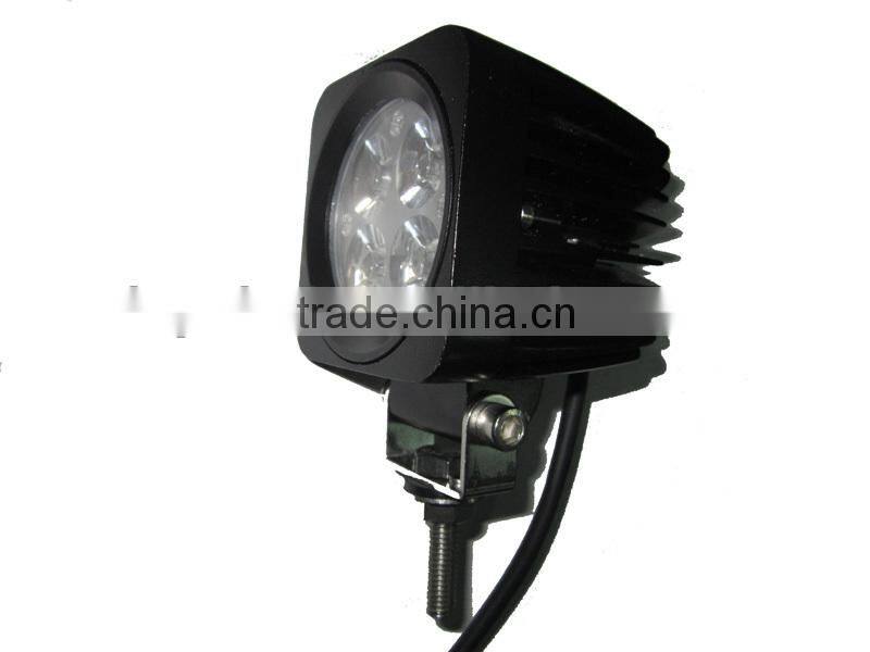 China manufacturer 12w LED driving lights 12v LED tractor work light 24v working of LED