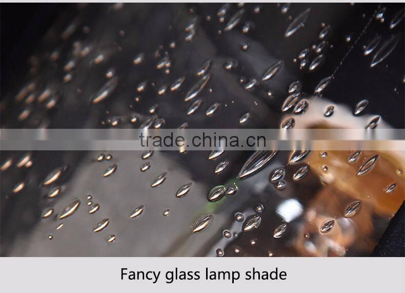 Outdoor Antique Lamp Post Garden Lamp Powered LED Lantern Hanging Outdoor Garden Coach Lantern Lamp