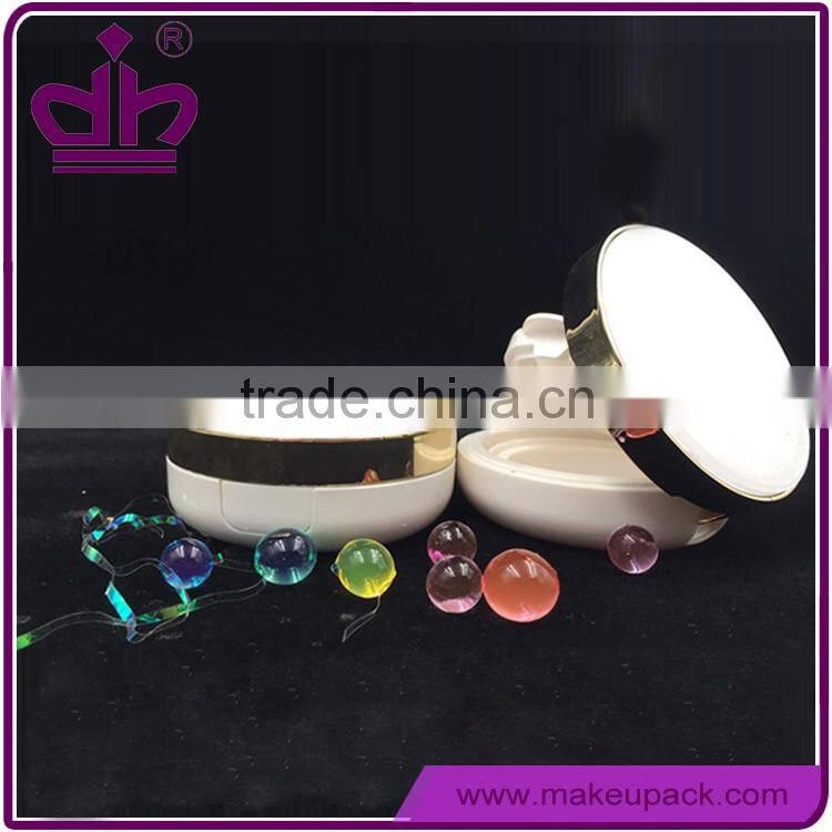 White plastic compact air cushion bb foundation case
