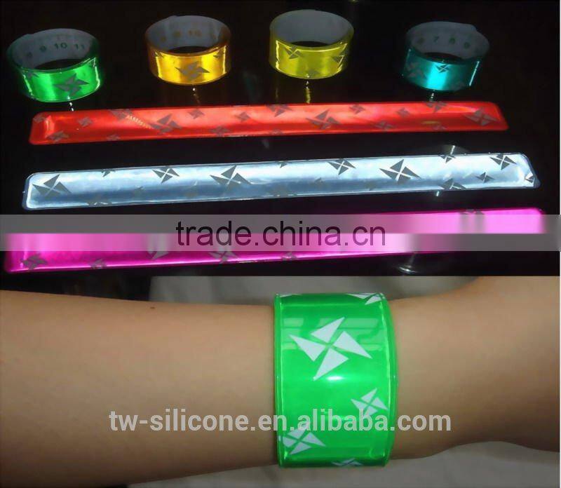 reflective pvc bracelet customized pvc band