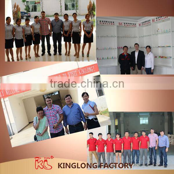 Clear plastic mist pump spray bottles