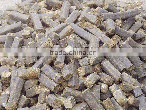 Straw fuel briquetting machine