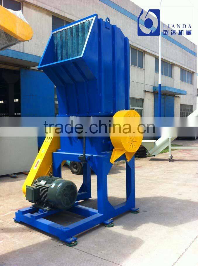 Plastic bottle crusher with CE