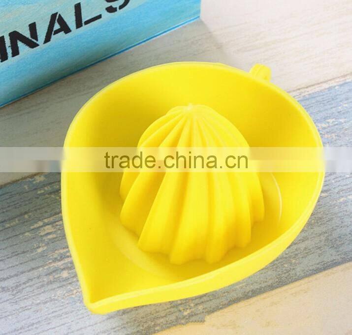 Silicone Manual Lemon Citrus Juicer