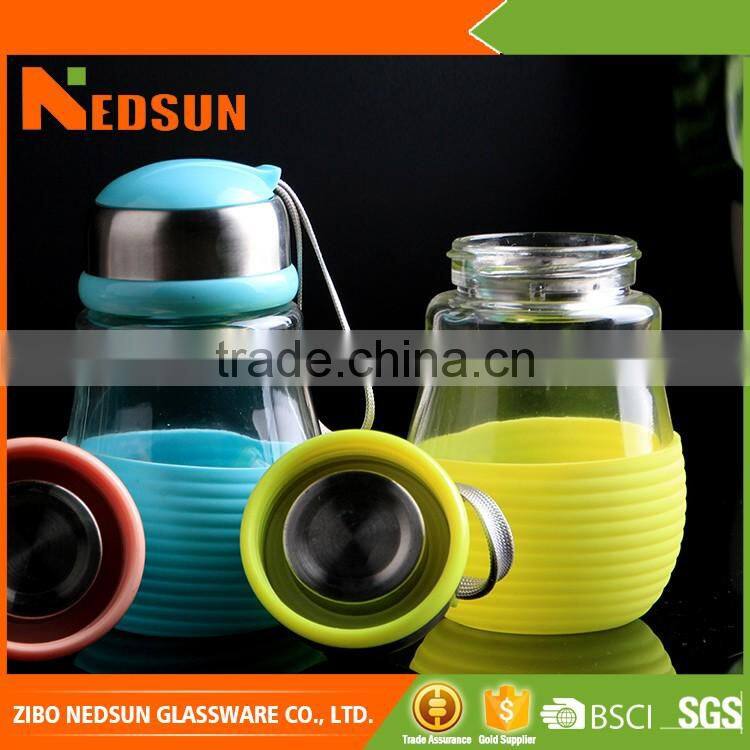 High quality glass clear water bottle insulated sleeve with metal tap